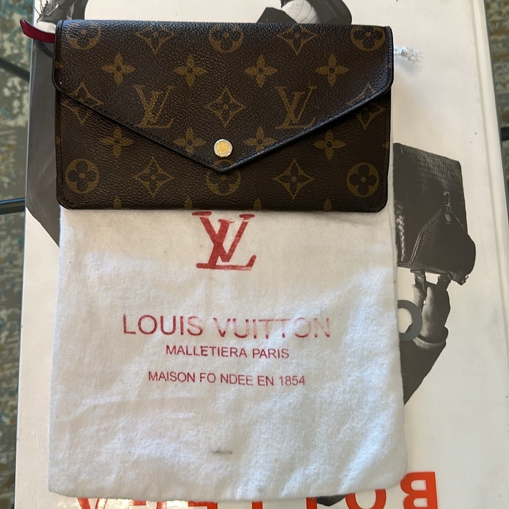 Louis Vuitton Jeanne Purse with Inserts